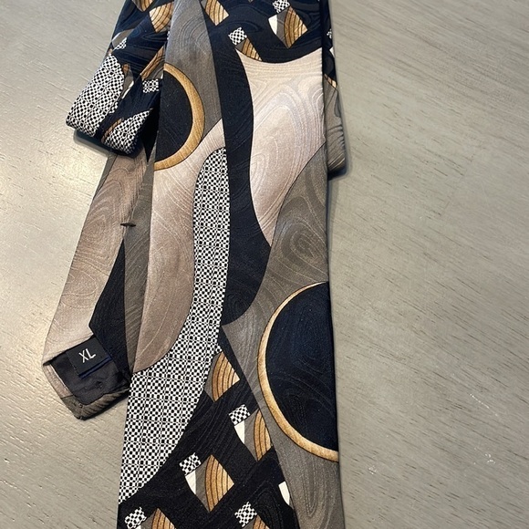 ALEXANDER Lloyd silk tie - Picture 2 of 6